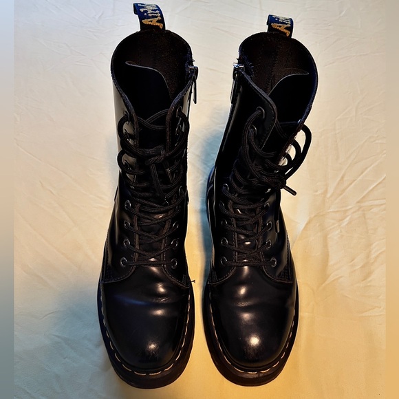 Dr. Martens Jadon High Boot Smooth Leather Platform - Picture 1 of 7